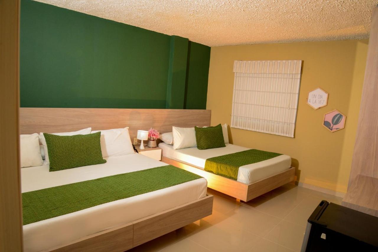 Hotel Prado 34 West Μπουκαραμάνγκα Εξωτερικό φωτογραφία