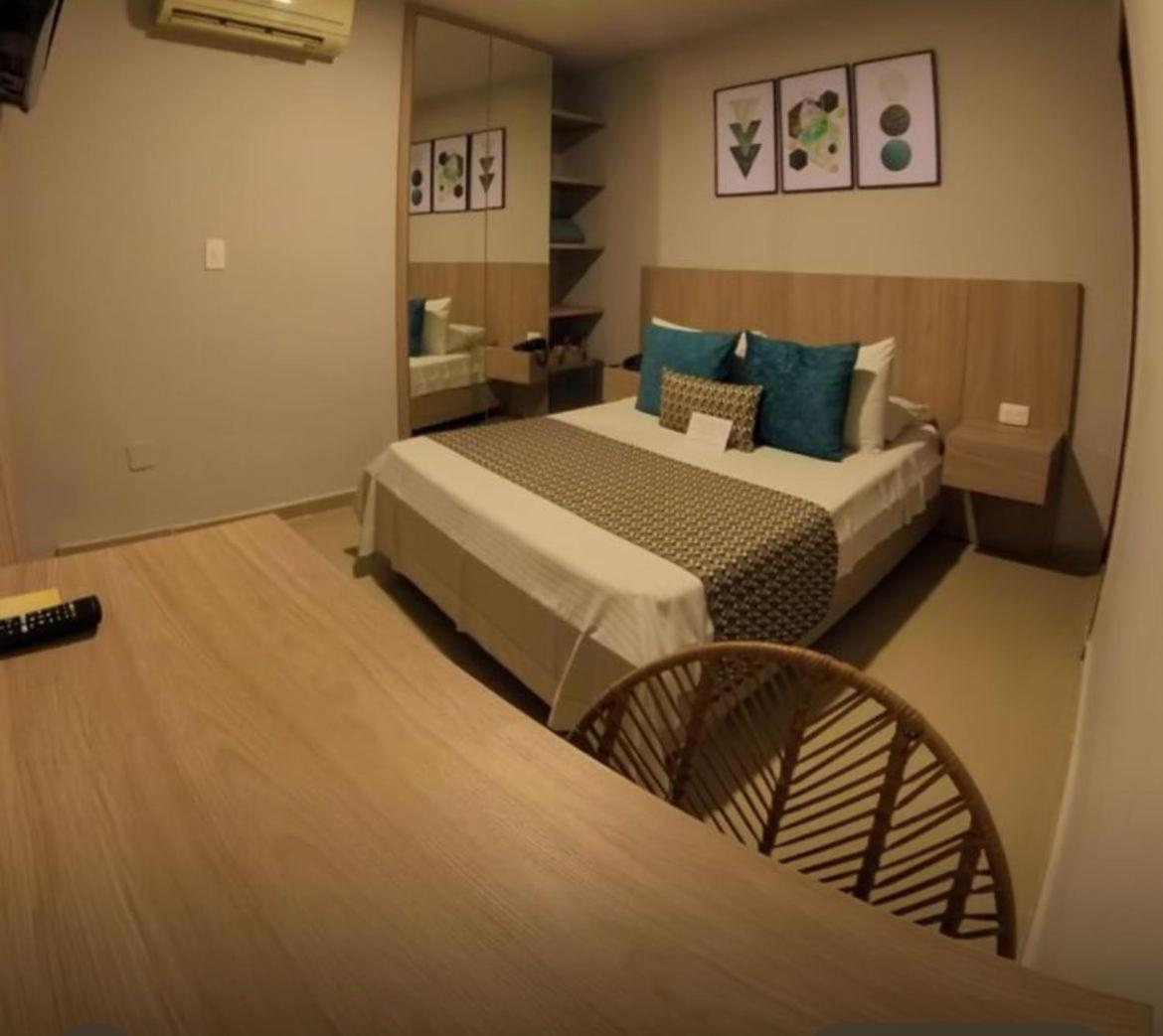 Hotel Prado 34 West Μπουκαραμάνγκα Εξωτερικό φωτογραφία