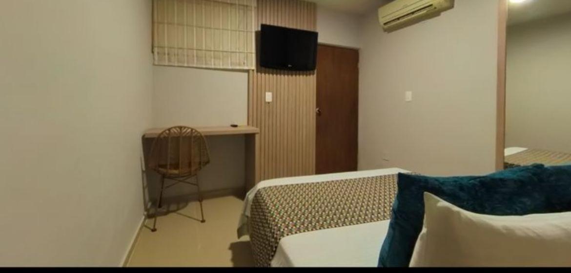 Hotel Prado 34 West Μπουκαραμάνγκα Εξωτερικό φωτογραφία